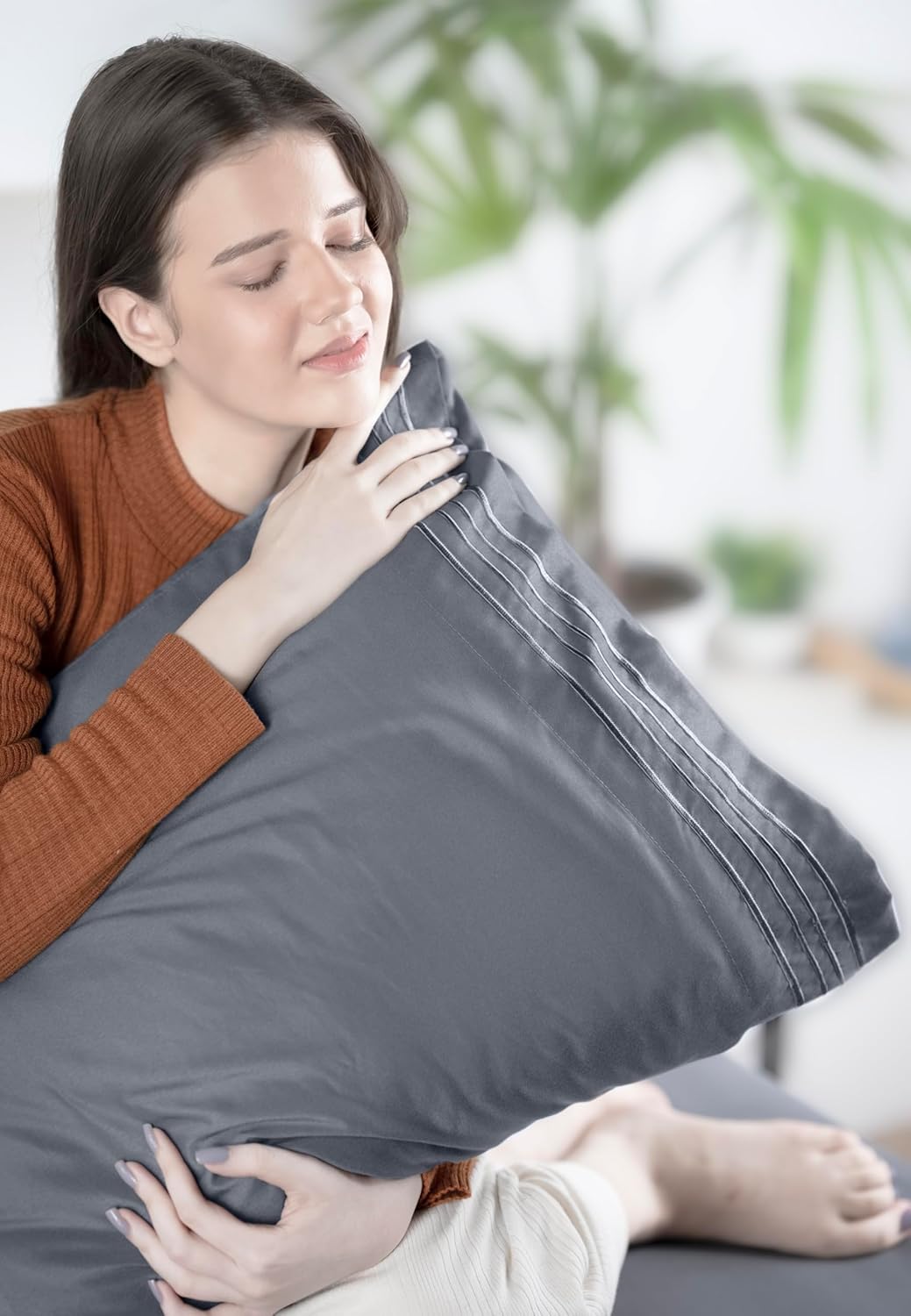100% Viscose derived from Bamboo, Organically Grown, Buttery Soft, Cooling Sheets, High GSM, Deep Pockets - 4 Piece - 2 Pillowcases 1 Fitted 1 Top Sheet (Forest, Queen)